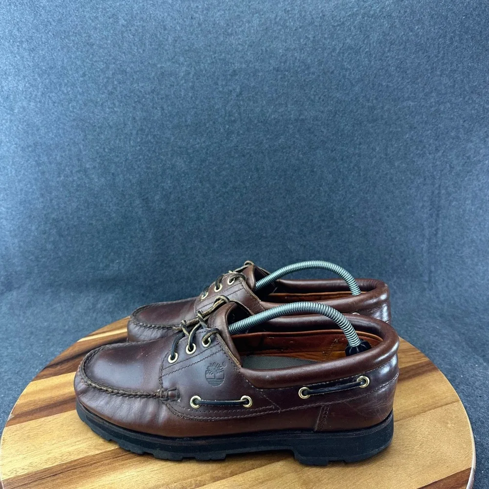 Timberland Men's Burgundy Leather 3 Eyelet Boat Shoe Lug Soles Size 10M 32026